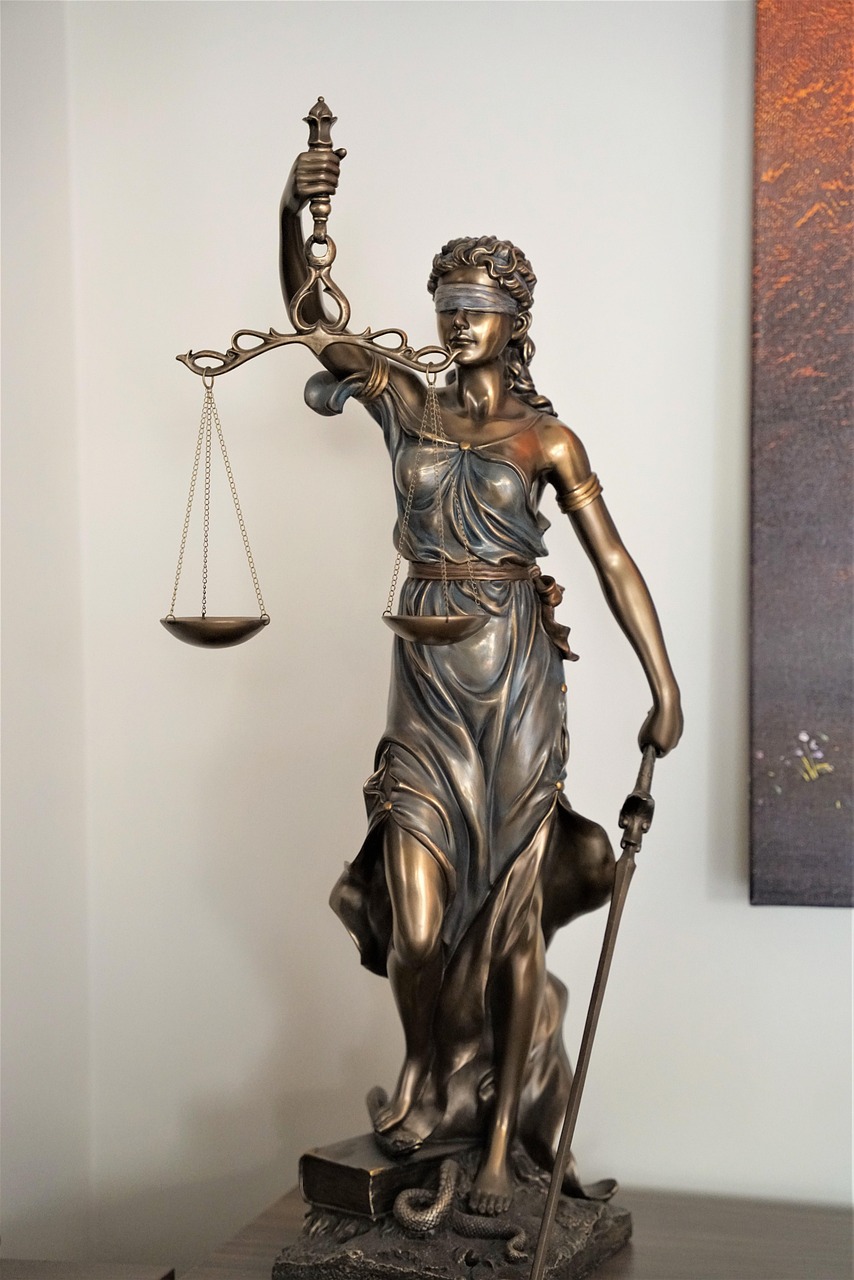 Firma de abogados especializada en derecho Corporativo y Empresarial: Asesoría legal en derecho corporativo y contractual en Colombia